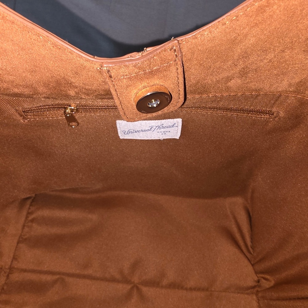 Universal Thread Brown Faux Suede Tote Bag Hobo Shoulder Purse PID-YPRL6W NEW - Picture 5 of 6
